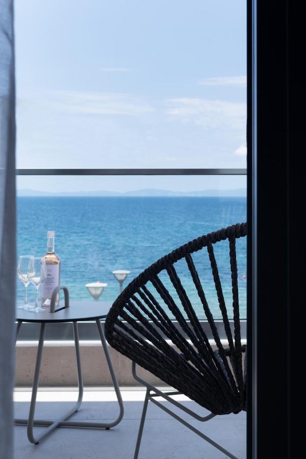 Eladia Suites เนโอสมาร์มาราส ภายนอก รูปภาพ