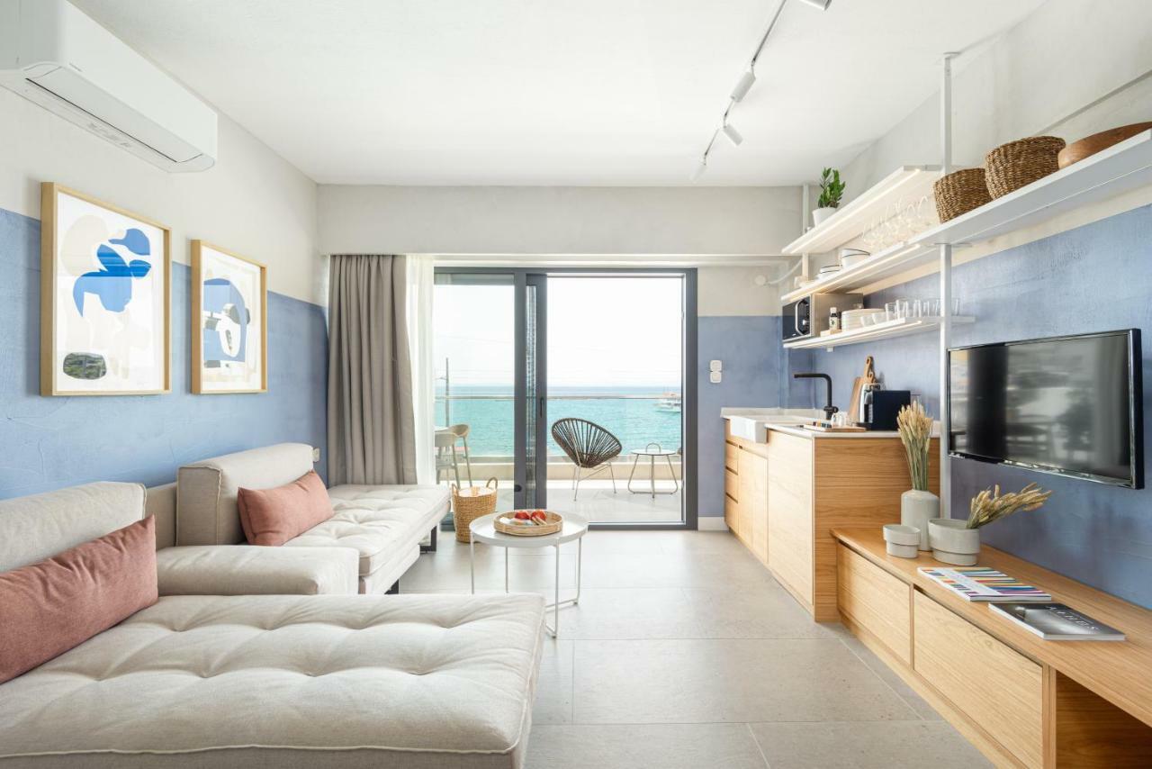 Eladia Suites เนโอสมาร์มาราส ภายนอก รูปภาพ